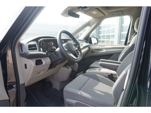 Volkswagen Multivan 1.5 eHybrid L2 Bulli Edition 4-Motion 1.5 eHybrid L2 Bulli Edition 4-Motion, IQ Light koplampen, ... ActivLease financial lease