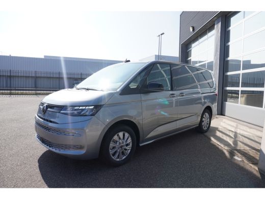 Volkswagen Multivan 1.5 eHybrid L2 Economy Business 4-Motion 1.5 eHybrid L2 Economy 4-Motion, Climatronic, 7-persoons... ActivLease financial lease