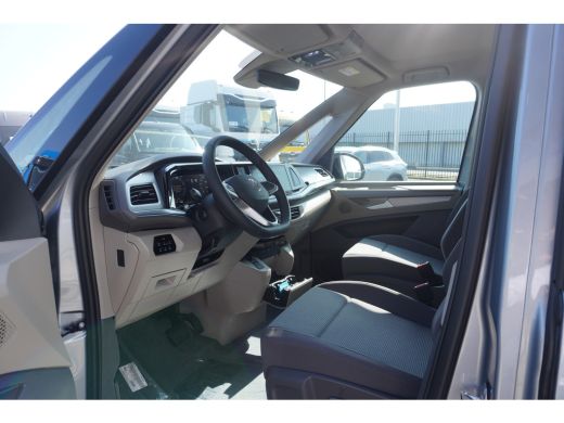 Volkswagen Multivan 1.5 eHybrid L2 Economy Business 4-Motion 1.5 eHybrid L2 Economy 4-Motion, Climatronic, 7-persoons... ActivLease financial lease