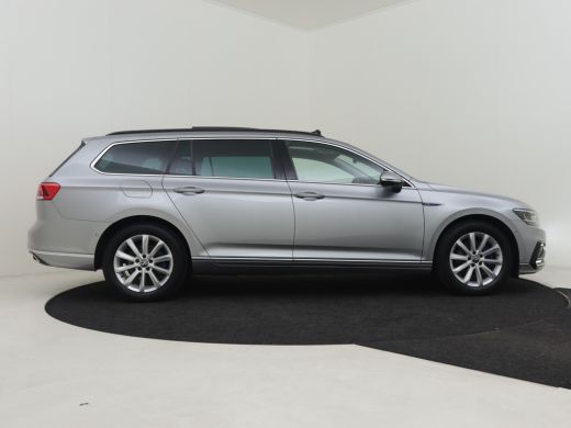 Volkswagen Passat Variant 1.4 TSI PHEV GTE Business 218pk | Adaptief cruise control | Panorama dak | Head up displa... ActivLease financial lease