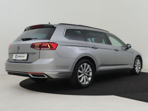 Volkswagen Passat Variant 1.4 TSI PHEV GTE Business 218pk | Adaptief cruise control | Panorama dak | Head up displa... ActivLease financial lease