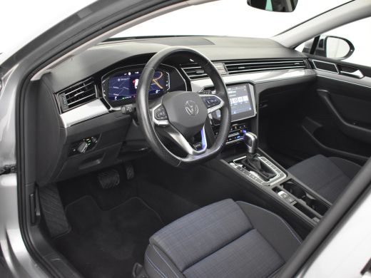 Volkswagen Passat Variant 1.4 TSI PHEV GTE Business 218pk | Adaptief cruise control | Panorama dak | Head up displa... ActivLease financial lease