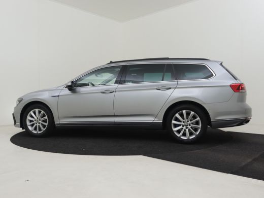 Volkswagen Passat Variant 1.4 TSI PHEV GTE Business 218pk | Adaptief cruise control | Panorama dak | Head up displa... ActivLease financial lease