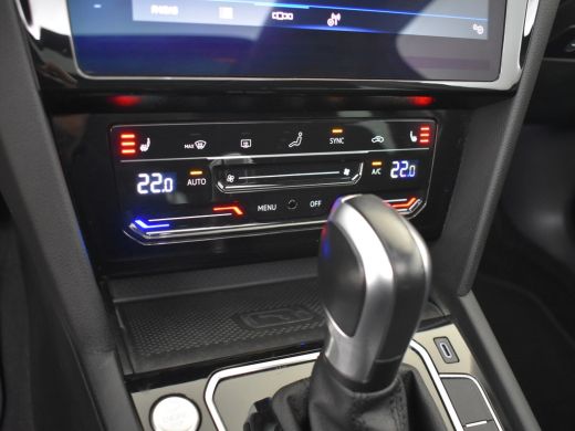 Volkswagen Passat Variant 1.4 TSI PHEV GTE Business 218pk | Adaptief cruise control | Panorama dak | Head up displa... ActivLease financial lease