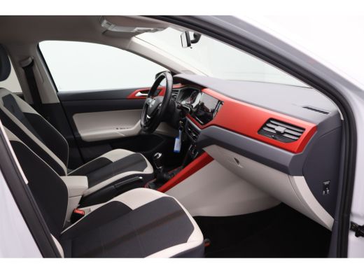 Volkswagen Polo 1.0 TSI Beats | Achteropkomend verkeer waarschuwing | Airco | Apple Carplay/Android Auto|telefoon... ActivLease financial lease