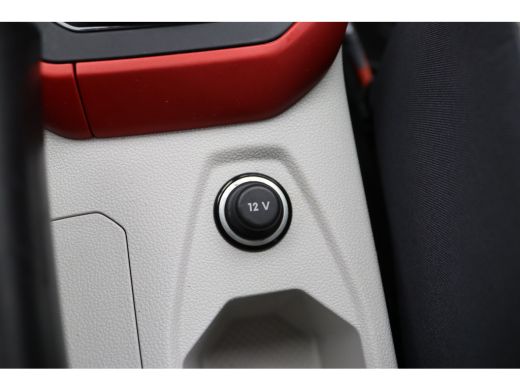 Volkswagen Polo 1.0 TSI Beats | Achteropkomend verkeer waarschuwing | Airco | Apple Carplay/Android Auto|telefoon... ActivLease financial lease