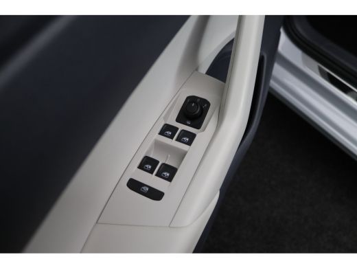 Volkswagen Polo 1.0 TSI Beats | Achteropkomend verkeer waarschuwing | Airco | Apple Carplay/Android Auto|telefoon... ActivLease financial lease