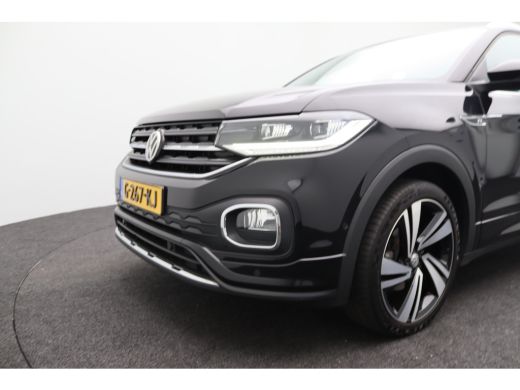 Volkswagen T-Cross 1.0 TSI Style | Achteruitrij assistent | Bots herkenning en activatie | Dakrails ActivLease financial lease