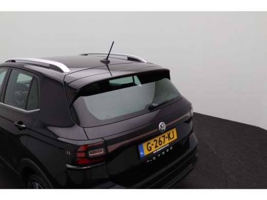 Volkswagen T-Cross 1.0 TSI Style | Achteruitrij assistent | Bots herkenning en activatie | Dakrails ActivLease financial lease