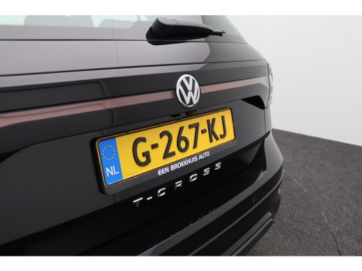 Volkswagen T-Cross 1.0 TSI Style | Achteruitrij assistent | Bots herkenning en activatie | Dakrails ActivLease financial lease