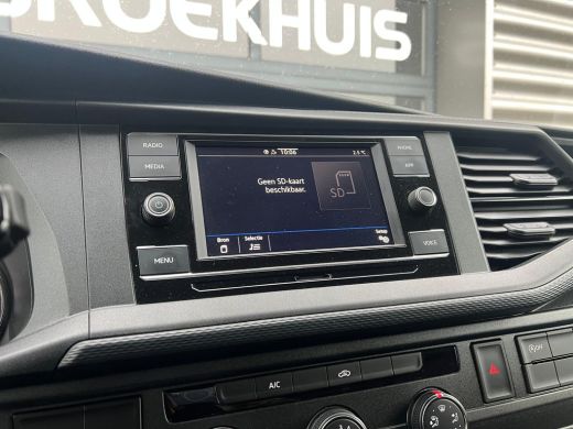 Volkswagen Transporter 2.0 TDI 110 pk L2H1 Comfortline | Trekhaak | Navigatie | Cruise control | ActivLease financial lease