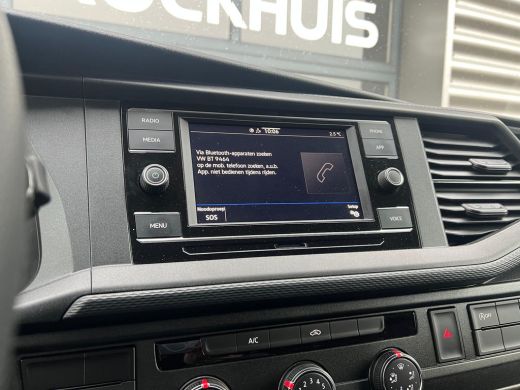 Volkswagen Transporter 2.0 TDI 110 pk L2H1 Comfortline | Trekhaak | Navigatie | Cruise control | ActivLease financial lease