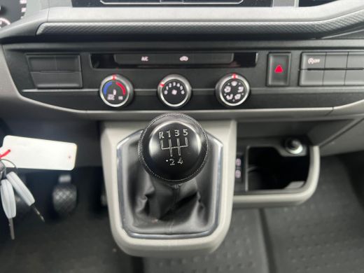 Volkswagen Transporter 2.0 TDI 110 pk L2H1 Comfortline | Trekhaak | Navigatie | Cruise control | ActivLease financial lease