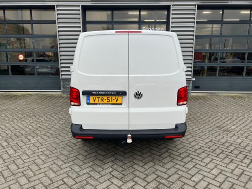Volkswagen Transporter 2.0 TDI 110 pk L2H1 Comfortline | Trekhaak | Navigatie | Cruise control | ActivLease financial lease