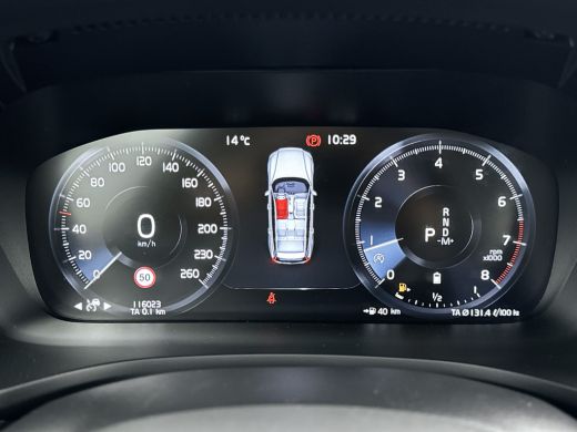 Volvo  V60 B3 Inscription | 18" | Leder | Adaptieve cruise | BLIS | Harman Kardon | Stoel/stuurverwarming | ... ActivLease financial lease