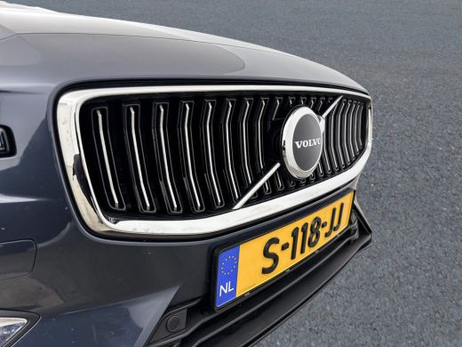 Volvo  V60 B4 Plus Bright | Panoramadak | Getint glas | Trekhaak | Full LED | Elektr. verst. stoelen | Keyle... ActivLease financial lease