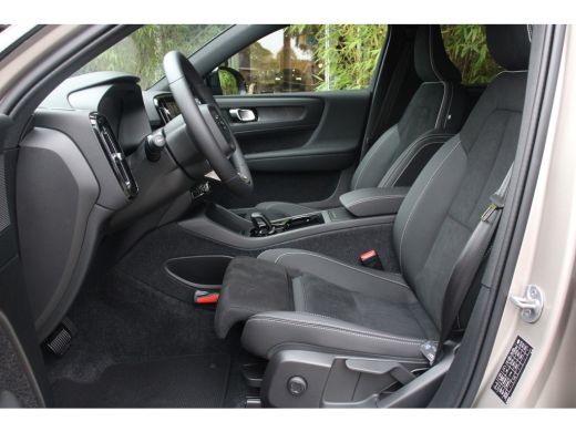 Volvo  XC40 Single Motor Extended Range Plus 82 kWh | Warmtepomp | Adaptive Cruise | Camera ActivLease financial lease