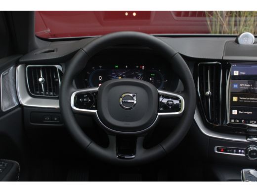 Volvo  XC60 Volvo 2.0 T8 AWD Polestar Engineered 455pk | Full Option | Trekhaak | Bowers&Wilkins | Schuifdak ... ActivLease financial lease