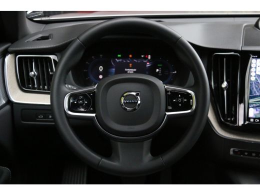 Volvo  XC60 Volvo 2.0 T8 Plug-in hybrid AWD Ultimate Dark | Tailored Wool | Bowers&Wilkins | Luchtvering | Tr... ActivLease financial lease