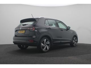 Volkswagen T-Cross 1.0 TSI Style | Achteruitrij assistent | Bots herkenning en activatie | Dakrails