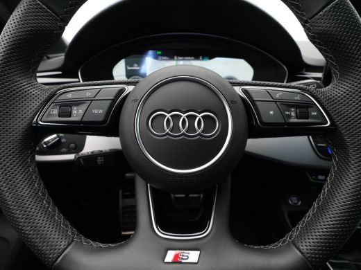 Audi A4 Avant 35 150pk TFSI S edition Navigatie Acc Pdc Carplay ActivLease financial lease