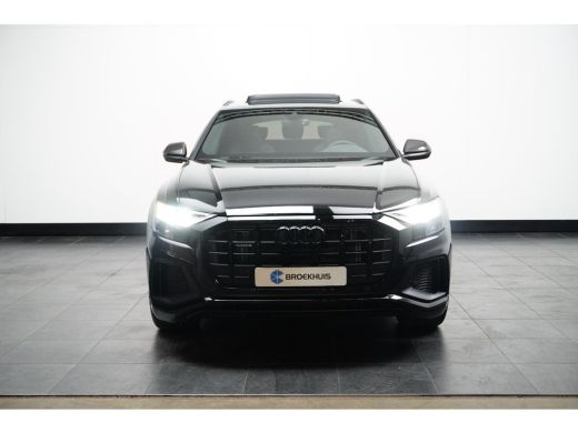 Audi Q8 60 TFSI e quattro Pro Line S Competition | Carbon pakket | Luchtvering | Trekhaak | Sportstoelen ... ActivLease financial lease
