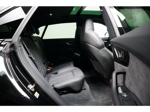 Audi Q8 60 TFSI e quattro Pro Line S Competition | Carbon pakket | Luchtvering | Trekhaak | Sportstoelen ... ActivLease financial lease