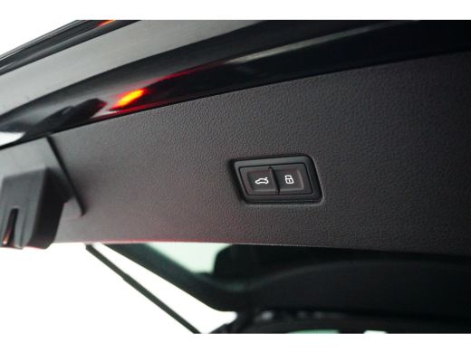Audi Q8 60 TFSI e quattro Pro Line S Competition | Carbon pakket | Luchtvering | Trekhaak | Sportstoelen ... ActivLease financial lease