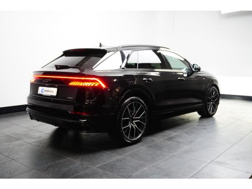 Audi Q8 60 TFSI e quattro Pro Line S Competition | Carbon pakket | Luchtvering | Trekhaak | Sportstoelen ... ActivLease financial lease