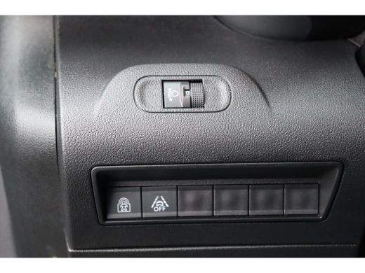 Citroën Berlingo 1.2 PURETECH 130PK SHINE AUTOMAAT / NAVI / CLIMA / LED / PDC / 17" LMV / CAMERA / KEYLESS / PANO... ActivLease financial lease