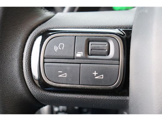Citroën Berlingo 1.2 PURETECH 130PK SHINE AUTOMAAT / NAVI / CLIMA / LED / PDC / 17" LMV / CAMERA / KEYLESS / PANO... ActivLease financial lease