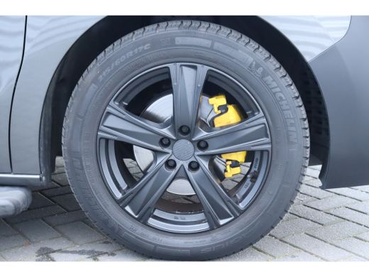 Fiat Scudo 2.0 MULTIJET 145PK L3H1 DC BUSINESS PRO AUTOMAAT / NAVI / AIRCO / LED / PDC / 17" LMV / CAMERA / ... ActivLease financial lease