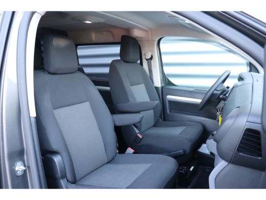 Fiat Scudo 2.0 MULTIJET 145PK L3H1 DC BUSINESS PRO AUTOMAAT / NAVI / AIRCO / LED / PDC / 17" LMV / CAMERA / ... ActivLease financial lease