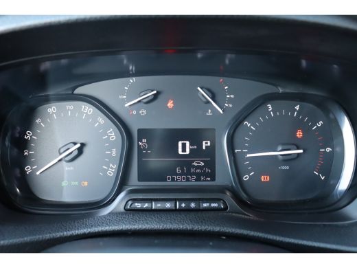 Fiat Scudo 2.0 MULTIJET 145PK L3H1 DC BUSINESS PRO AUTOMAAT / NAVI / AIRCO / LED / PDC / 17" LMV / CAMERA / ... ActivLease financial lease