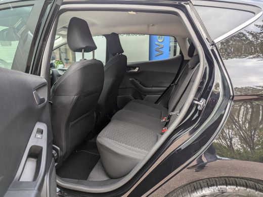 Ford Fiesta Ford | Navi | Climate | Cruise | Carplay | Keyless | Camera ActivLease financial lease