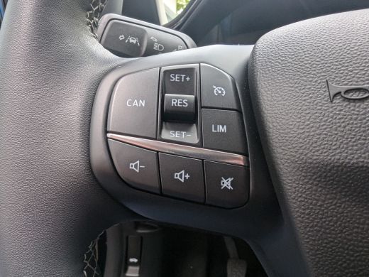 Ford Fiesta Ford | Navi | Climate | Cruise | Carplay | Keyless | Camera ActivLease financial lease