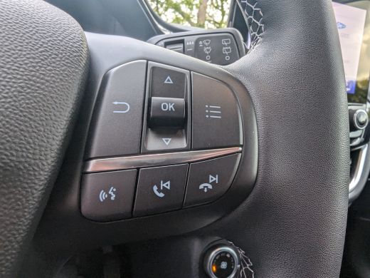 Ford Fiesta Ford | Navi | Climate | Cruise | Carplay | Keyless | Camera ActivLease financial lease