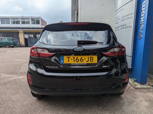 Ford Fiesta Ford | Navi | Climate | Cruise | Carplay | Keyless | Camera ActivLease financial lease