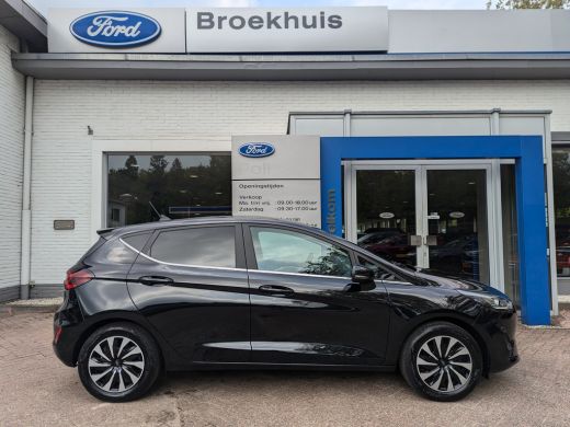 Ford Fiesta Ford | Navi | Climate | Cruise | Carplay | Keyless | Camera ActivLease financial lease