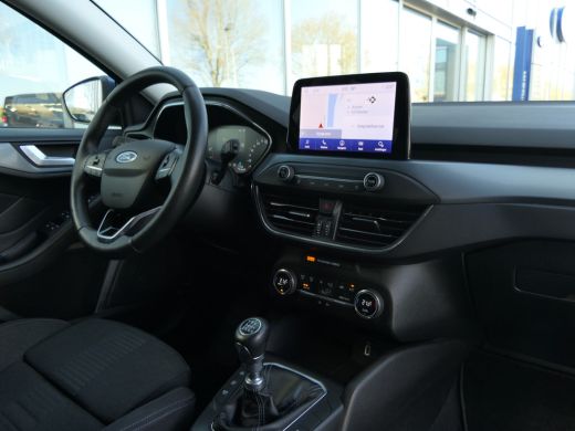 Ford FOCUS Wagon 1.0 EcoBoost Active | Hogere Instap |  AGR Stoelen | Climate Control | LED | Keyless | Navigatie ActivLease financial lease