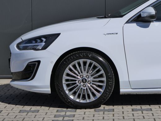 Ford FOCUS Wagon Ford 1.0 EcoBoost Vignale | Leder | Stoelverwarming | LED | Navigatie | 17 Inch | CarPlay/Android... ActivLease financial lease