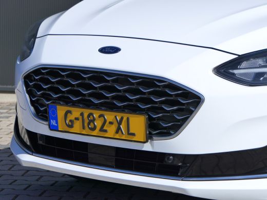 Ford FOCUS Wagon Ford 1.0 EcoBoost Vignale | Leder | Stoelverwarming | LED | Navigatie | 17 Inch | CarPlay/Android... ActivLease financial lease