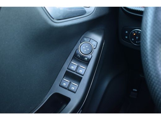 Ford Puma 1.0 EcoBoost Hybrid ST-Line X | Pano | Half Leer | B&O | Virtual | CarPlay ActivLease financial lease