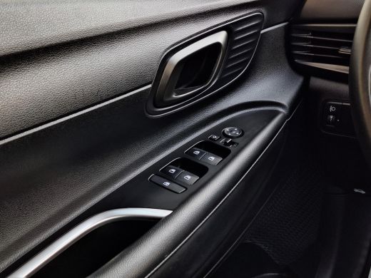 Hyundai Bayon 1.0 T-GDI Comfort Smart | Achteruitrijcamera | Navigatie | Apple Carplay/Android Auto | Cruise co... ActivLease financial lease