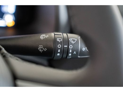 Jeep Renegade 1.5T e-Hybrid 130 7AT | Schuif-Kanteldak | Climate Controle | Navigatie | ActivLease financial lease