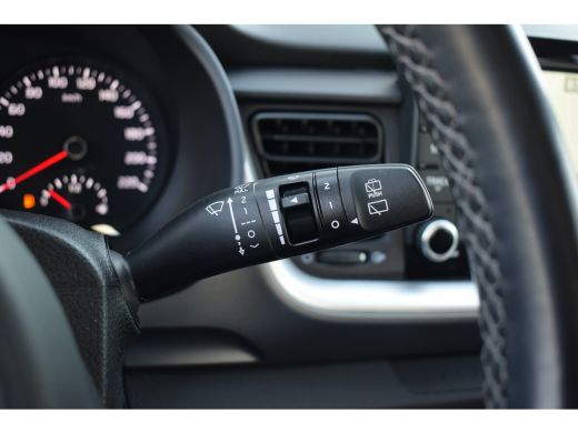 Kia Stonic 1.0 T-GDi DynamicLine | Apple CarPlay | Camera | Airco | Cruise ActivLease financial lease