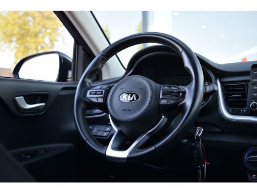 Kia Stonic 1.0 T-GDi DynamicLine | Apple CarPlay | Camera | Airco | Cruise ActivLease financial lease