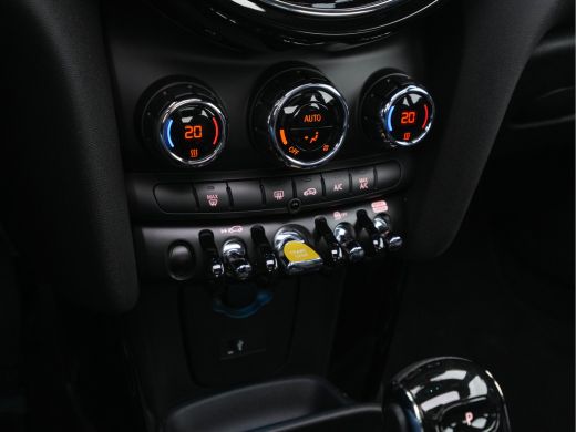 Mini Mini Electric Classic Premium Plus-Pack 33 kWh [ 3-Fase ] (INCL-BTW) Aut. *PANO | FULL-LEATHER | FULL-LED | HAR... ActivLease financial lease