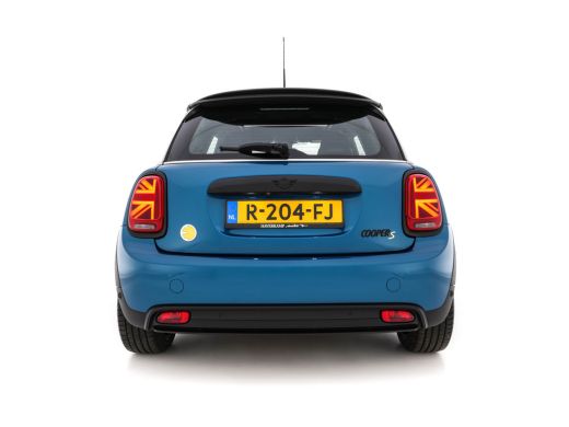 Mini Mini Electric Classic Premium Plus-Pack 33 kWh [ 3-Fase ] (INCL-BTW) Aut. *PANO | FULL-LEATHER | FULL-LED | HAR... ActivLease financial lease
