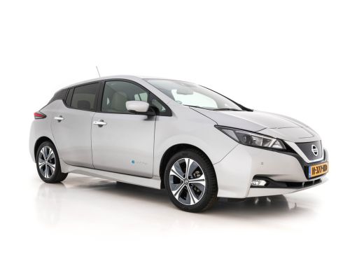 Nissan Leaf N-Connecta 40 kWh (INCL-BTW) Aut. *ADAPTIVE-CRUISE | NAVI-FULLMAP | SURROUND-VIEW | CARPLAY | KE... Nissan Leaf N-Connecta 40 kWh (INCL-BTW) Aut. *ADAPTIVE-CRUISE | NAVI-FULLMAP | SURROUND-VIEW | CARPLAY | KE...